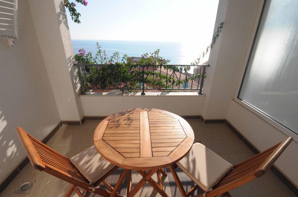 Apartments Leut Sveti Stefan Exterior foto